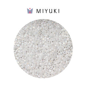 Miyuki Delica Blanco Opaco AB DB0202