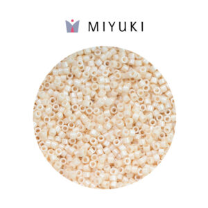 Miyuki Delica Light Beige Ceylon DB0204