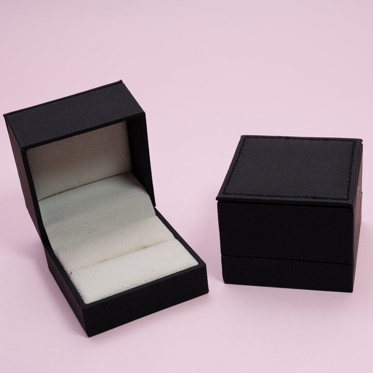 Caja de Regalo Joyero Corona 7 x 8.5 cms FR-62