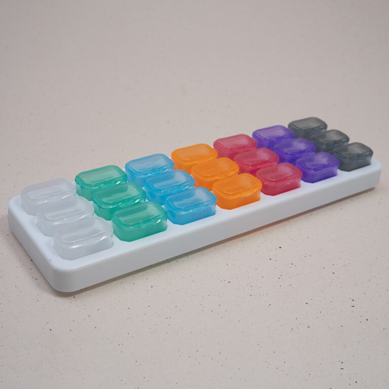 Caja Organizadora Plástico *21Pastillero Colores 24 X 8 CMS